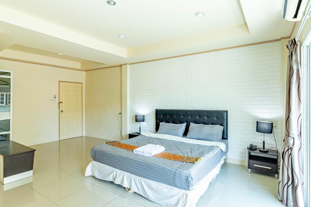 Ice Residence Hotel Bang Sao Thong Exterior photo